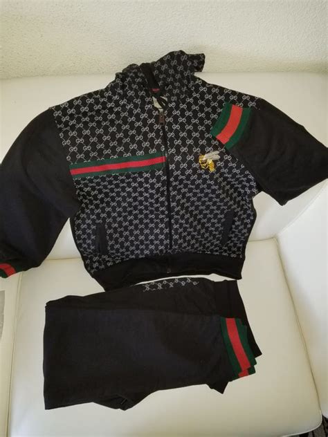 gucci sweatsuit black